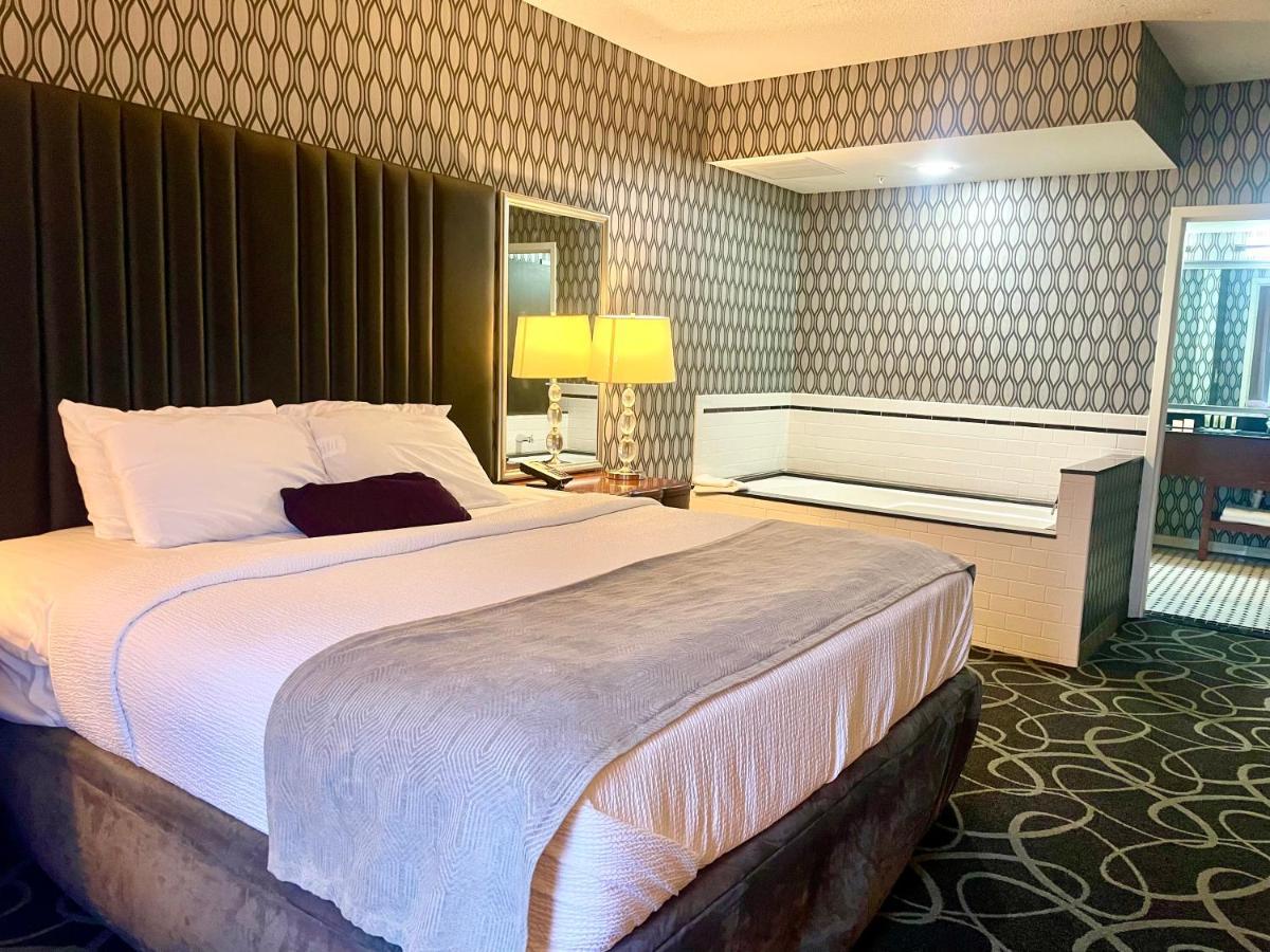 Park Manor Hotel คลิฟตันพาร์ค ภายนอก รูปภาพ A room at the Hilton Garden Inn in San Francisco