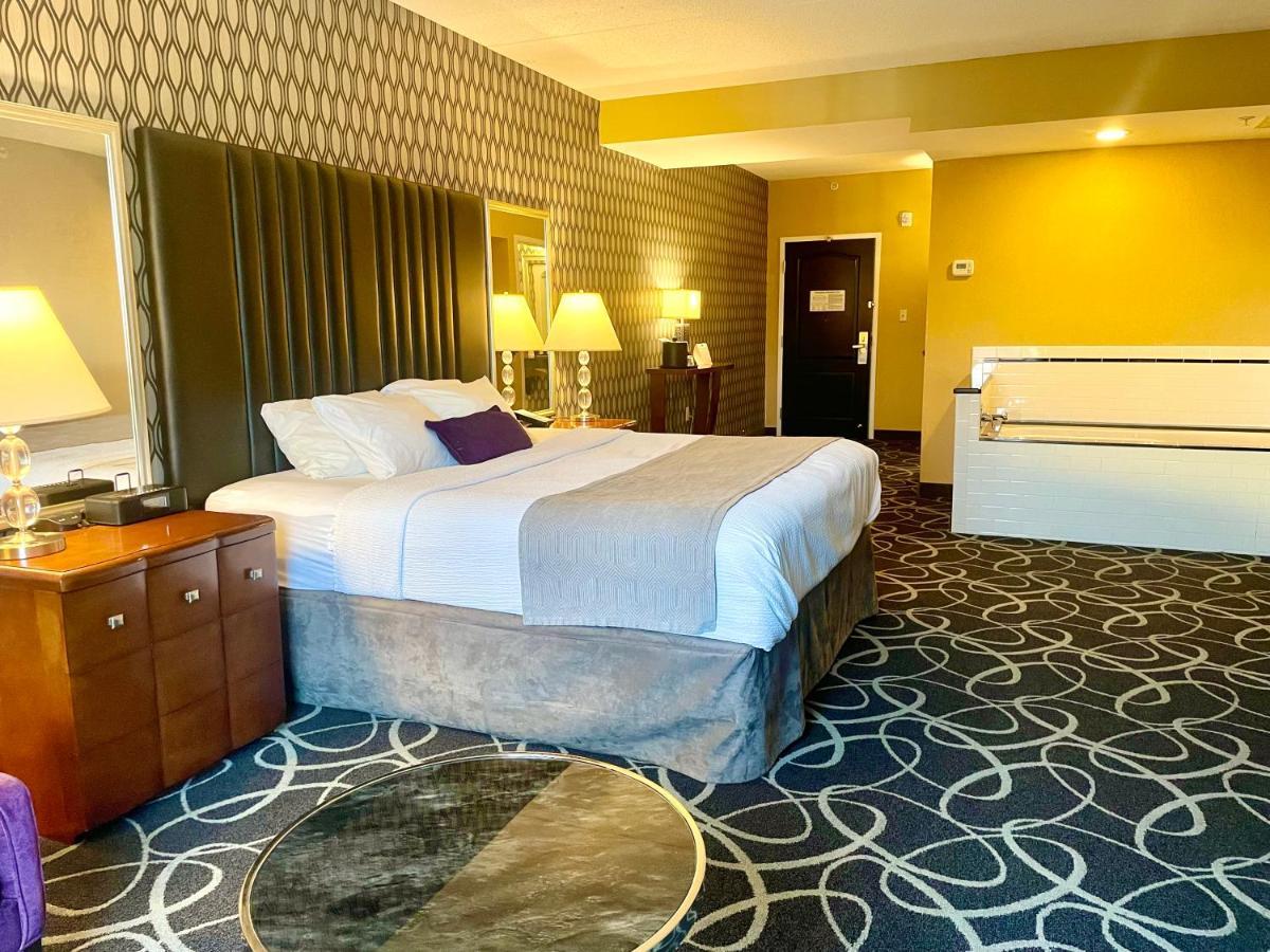 Park Manor Hotel คลิฟตันพาร์ค ภายนอก รูปภาพ A room at the Hotel Del Monte