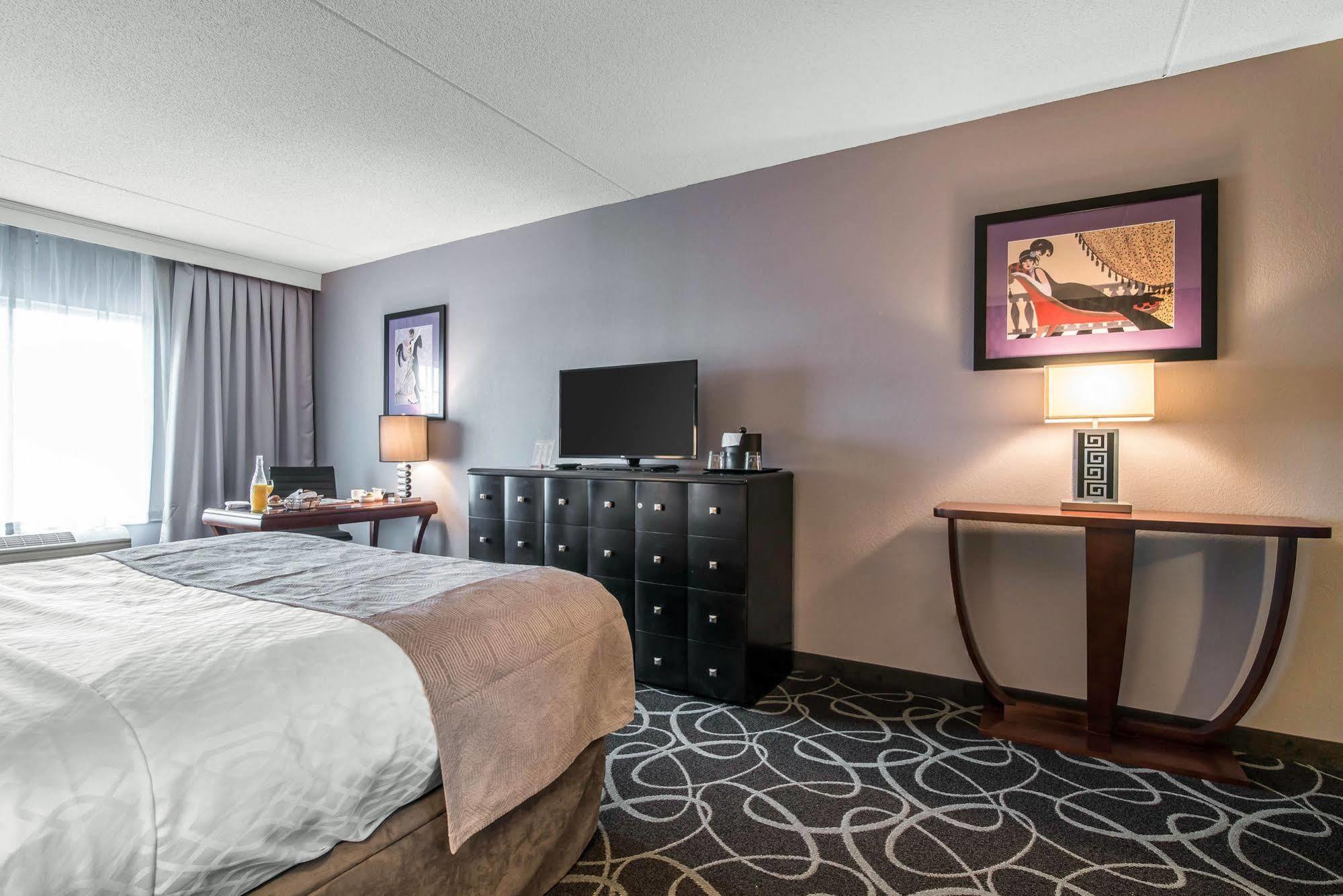 Park Manor Hotel คลิฟตันพาร์ค ภายนอก รูปภาพ A typical hotel room